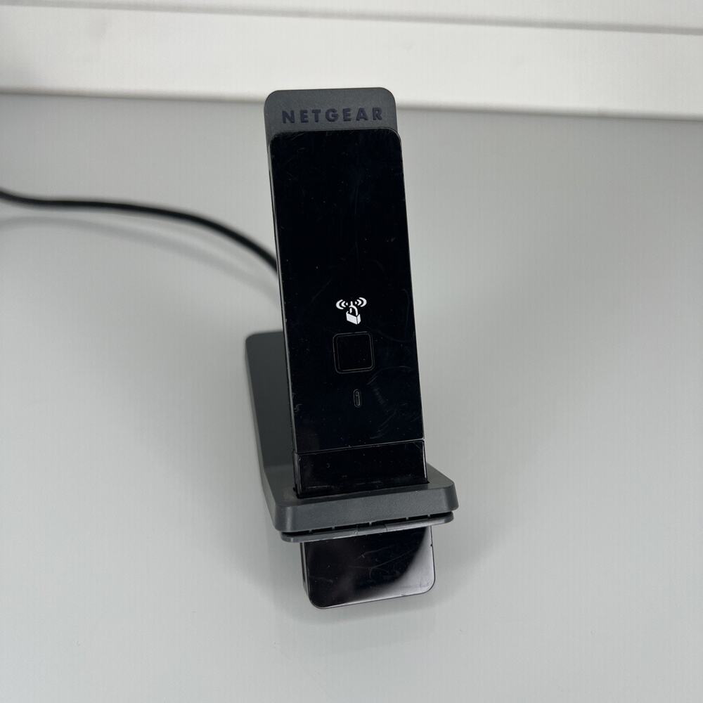 NetGear N-300 Wireless WiFi USB Adapter WNA3100 w/ Dock Cradle Stand